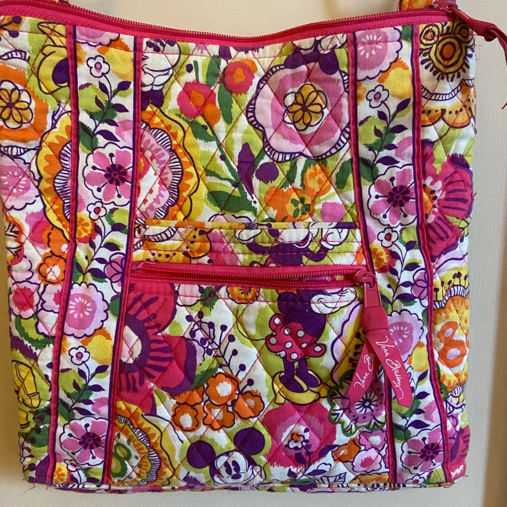 Disney Parks Vera Bradley -RETIRED print: “Bouncing Bouquet” Crossbody Hipster
